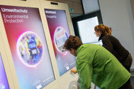 SCHNELLE BUNTE BILDER